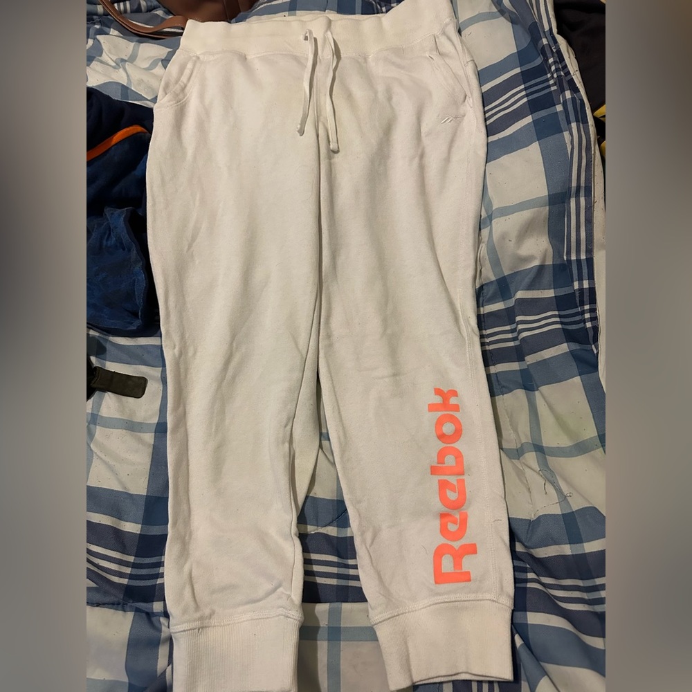 Clothes clothes clothes